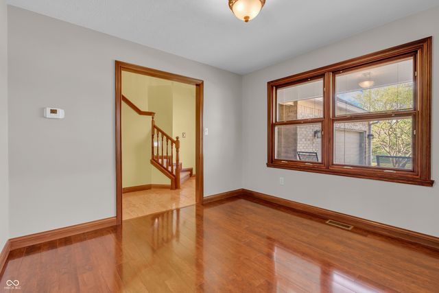 356 Southcreek Drive S, Indianapolis, IN 46217
