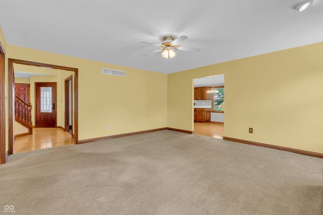 356 Southcreek Drive S, Indianapolis, IN 46217