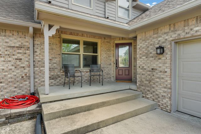 356 Southcreek Drive S, Indianapolis, IN 46217