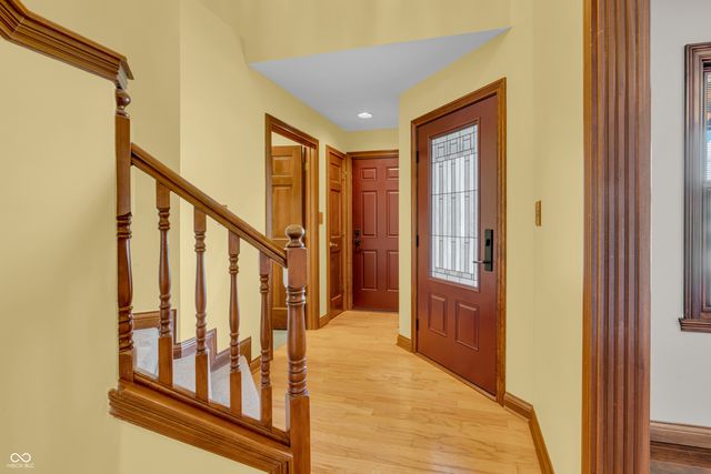 356 Southcreek Drive S, Indianapolis, IN 46217