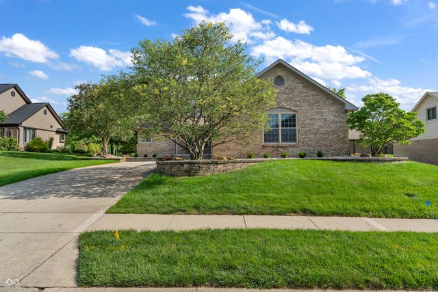356 Southcreek Drive S, Indianapolis, IN 46217