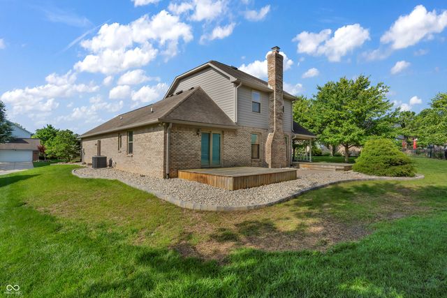 356 Southcreek Drive S, Indianapolis, IN 46217