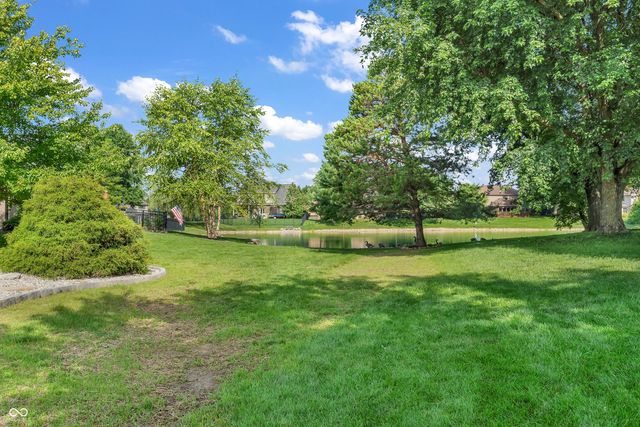 356 Southcreek Drive S, Indianapolis, IN 46217
