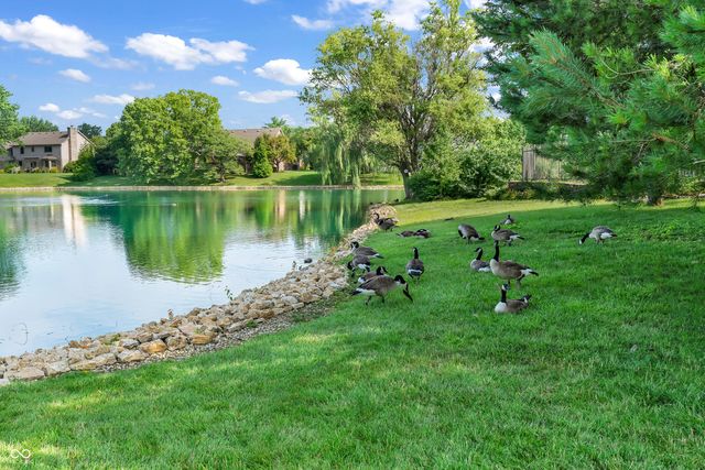 356 Southcreek Drive S, Indianapolis, IN 46217