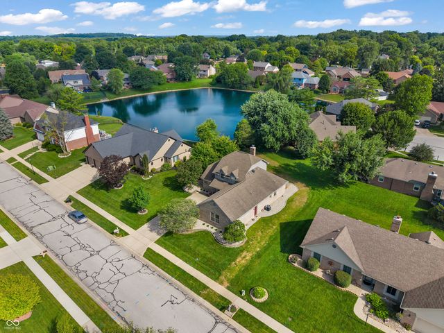 356 Southcreek Drive S, Indianapolis, IN 46217