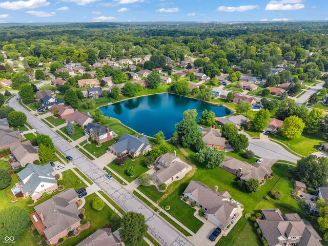 356 Southcreek Drive S, Indianapolis, IN 46217