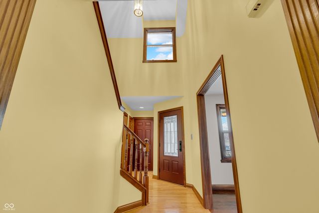 356 Southcreek Drive S, Indianapolis, IN 46217