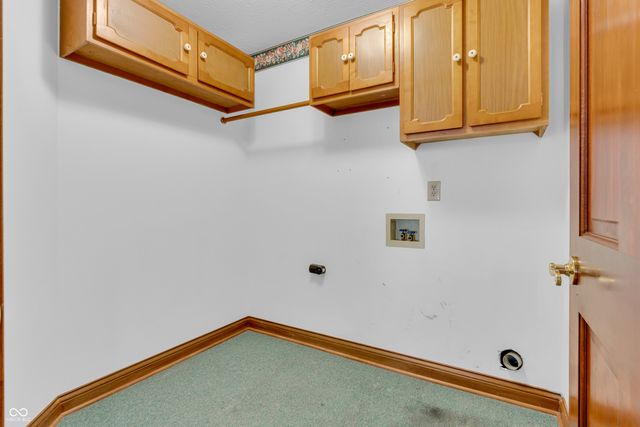 356 Southcreek Drive S, Indianapolis, IN 46217