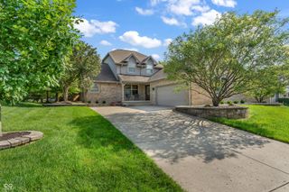 356 Southcreek Drive S, Indianapolis, IN 46217