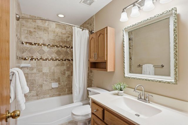 13815 Sycamore Street NW, Andover, MN 55304