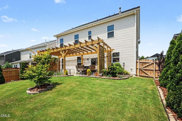 1405 Queen Trigger Drive, Fuquay Varina, NC 27526