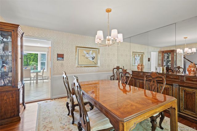 12 Deer Path, Port Jefferson, NY 11777