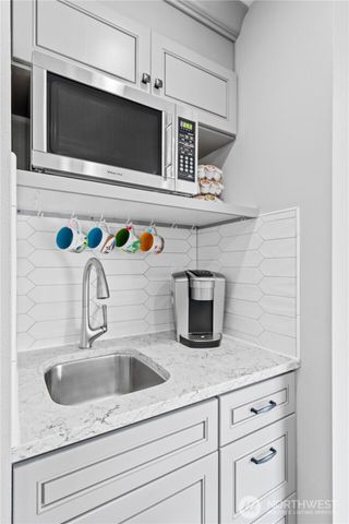 34207 31st Avenue SW, Federal Way, WA 98023