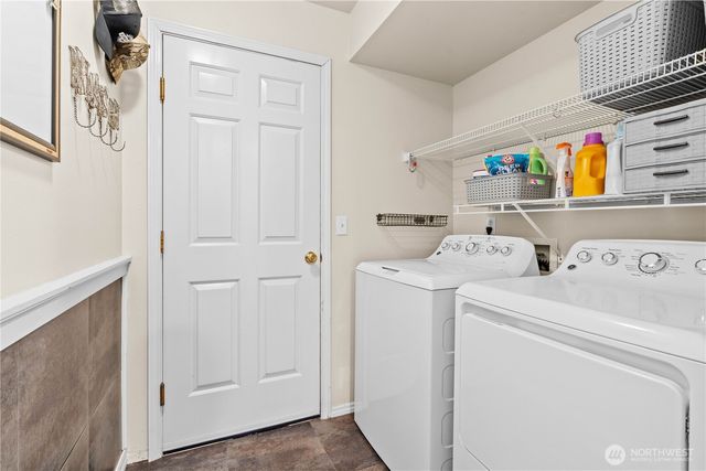 34207 31st Avenue SW, Federal Way, WA 98023