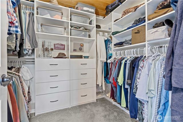 34207 31st Avenue SW, Federal Way, WA 98023