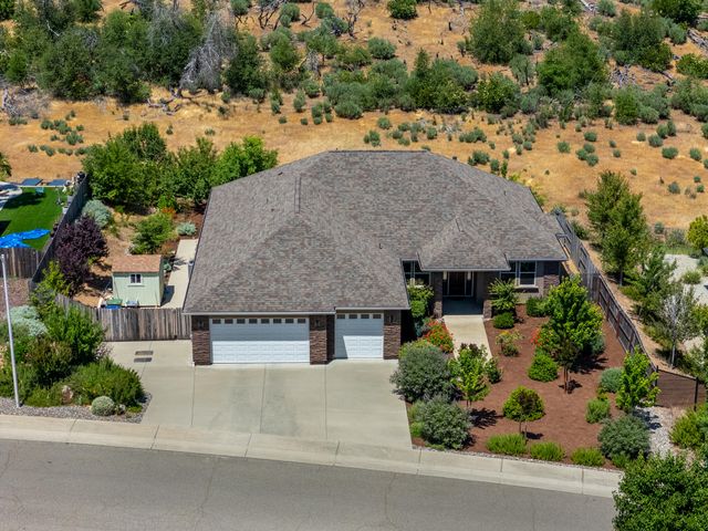 4648 Kilkee Drive, Redding, CA 96001