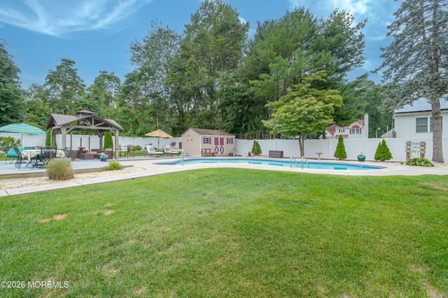 134 Mill Creek Road, Bayville, NJ 08721