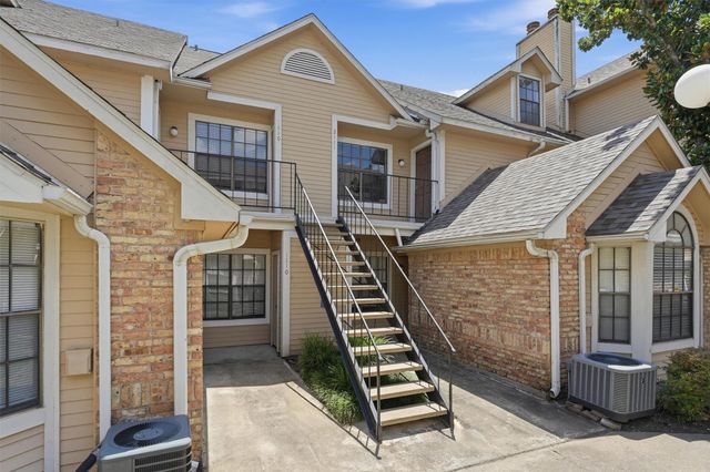 2300 Old Spanish Trail 2111, Houston, TX 77054