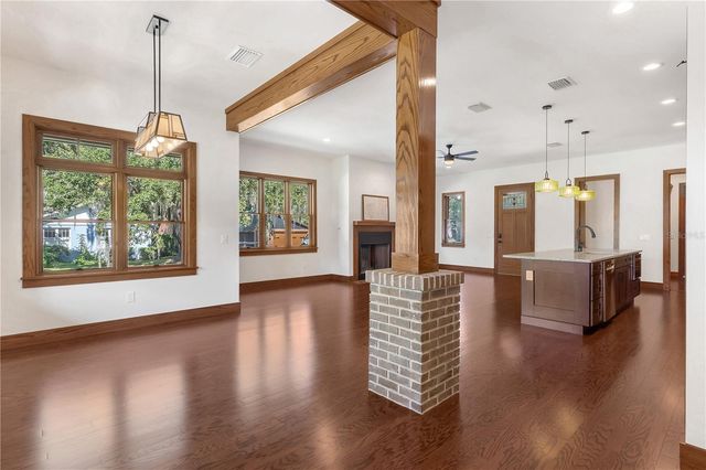 1000 S 9TH STREET, Leesburg, FL 34748