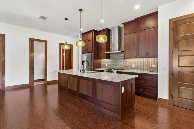 1000 S 9TH STREET, Leesburg, FL 34748