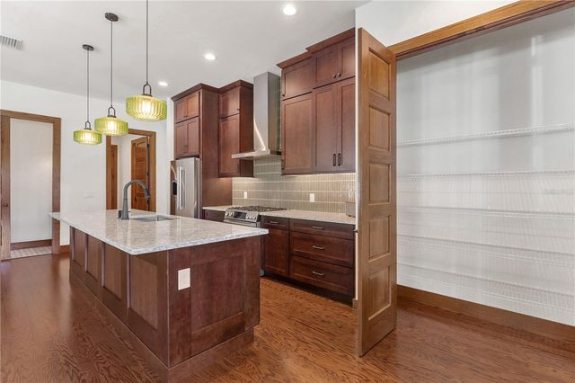 1000 S 9TH STREET, Leesburg, FL 34748