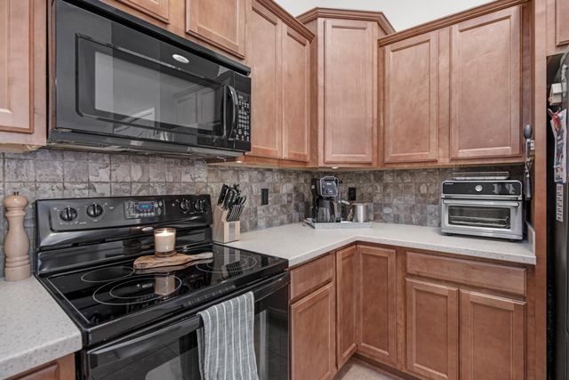 119 Crab Apple Avenue, Crestview, FL 32536