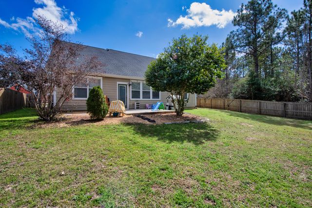 119 Crab Apple Avenue, Crestview, FL 32536