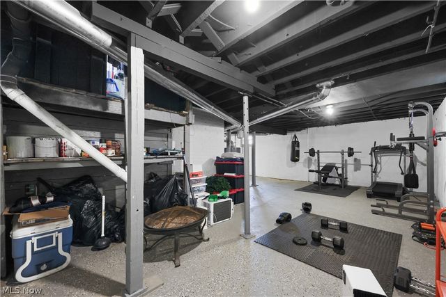 318 Pioneer Street, Akron, OH 44305