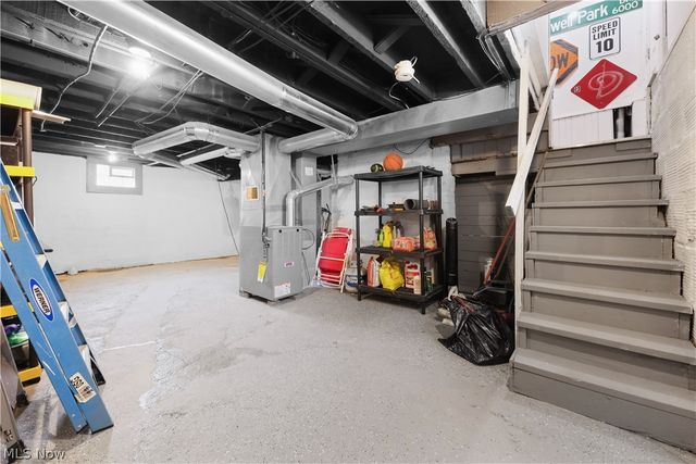 318 Pioneer Street, Akron, OH 44305