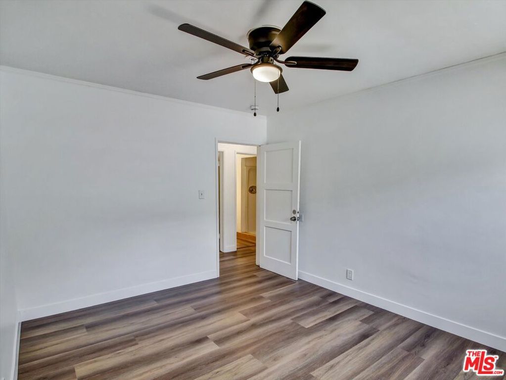 Image 10 of property listing at 3663 S Victoria Avenue, Los Angeles, CA 90016
