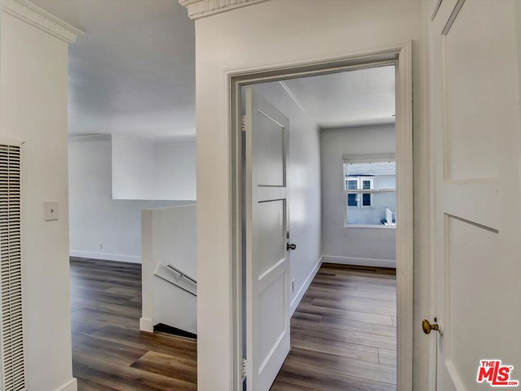 Image 13 of property listing at 3663 S Victoria Avenue, Los Angeles, CA 90016