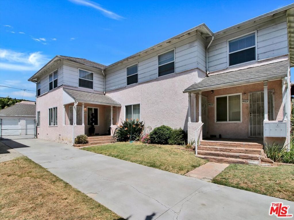 Image 2 of property listing at 3663 S Victoria Avenue, Los Angeles, CA 90016