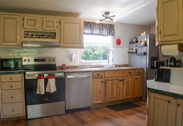 214 E Dobkins, Dublin, TX 76446