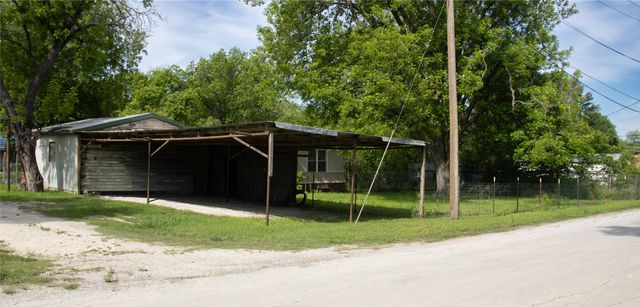 214 E Dobkins, Dublin, TX 76446