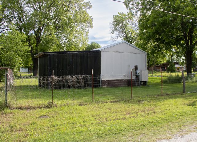 214 E Dobkins, Dublin, TX 76446