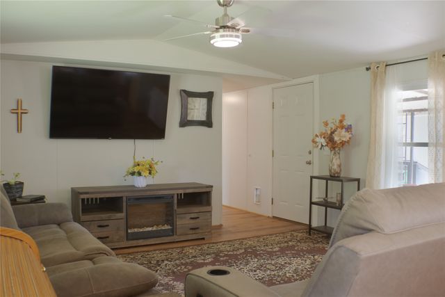 214 E Dobkins, Dublin, TX 76446