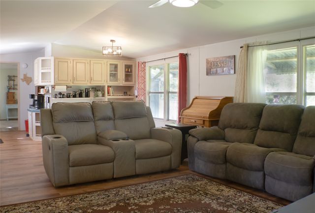 214 E Dobkins, Dublin, TX 76446