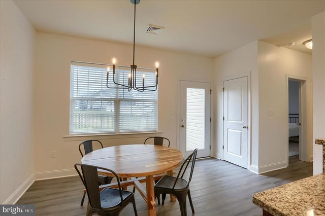 2629 BROWNSTONE DR, Dover, PA 17315