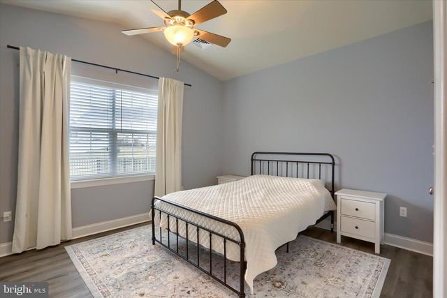 2629 BROWNSTONE DR, Dover, PA 17315