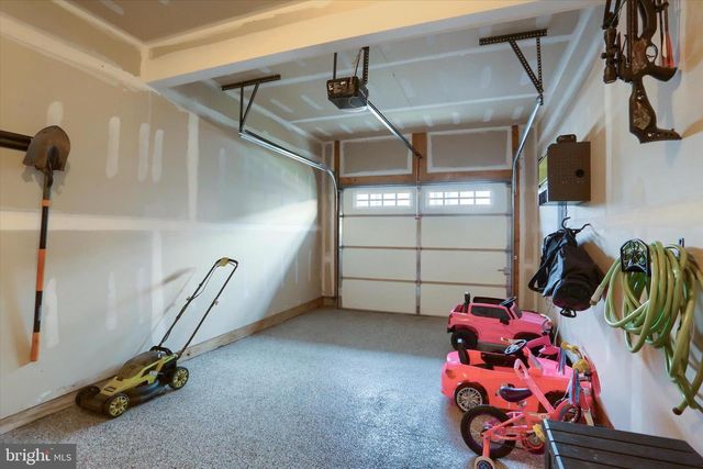 2629 BROWNSTONE DR, Dover, PA 17315