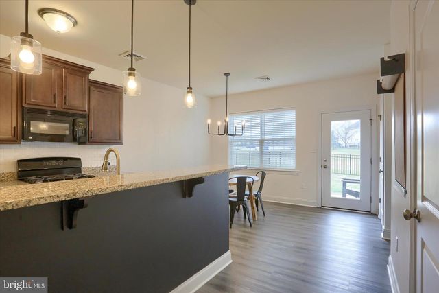 2629 BROWNSTONE DR, Dover, PA 17315