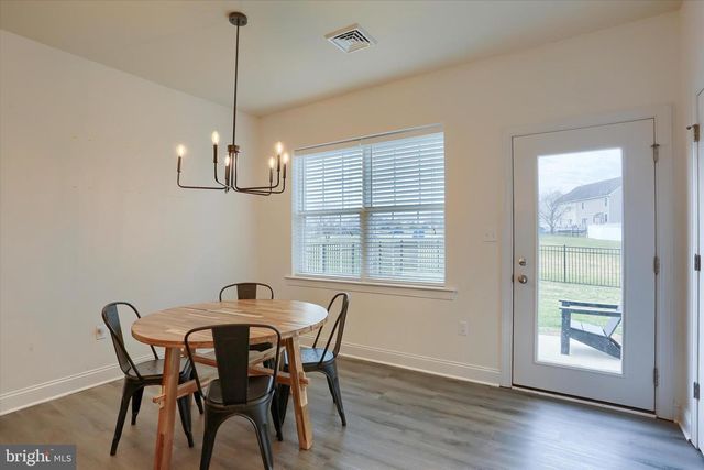 2629 BROWNSTONE DR, Dover, PA 17315