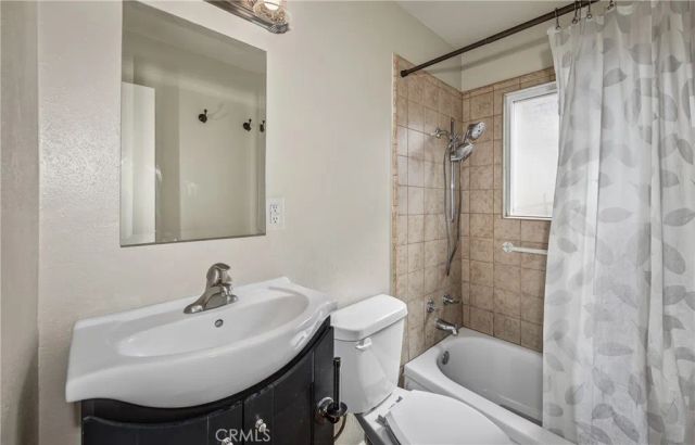 48 N Center Street, Redlands, CA 92373