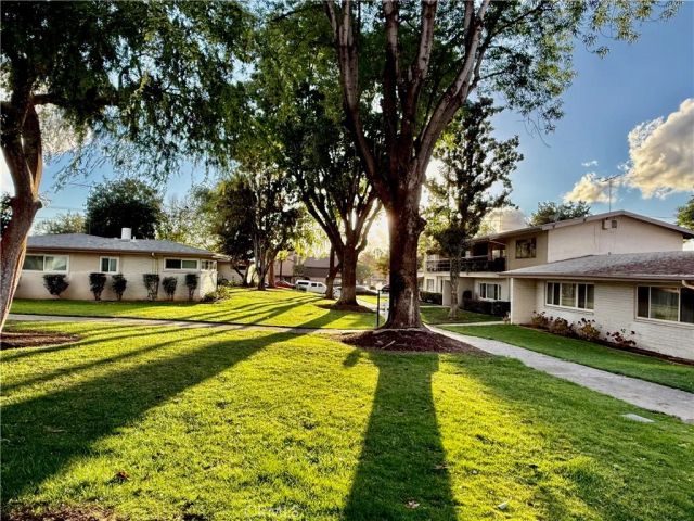 48 N Center Street, Redlands, CA 92373