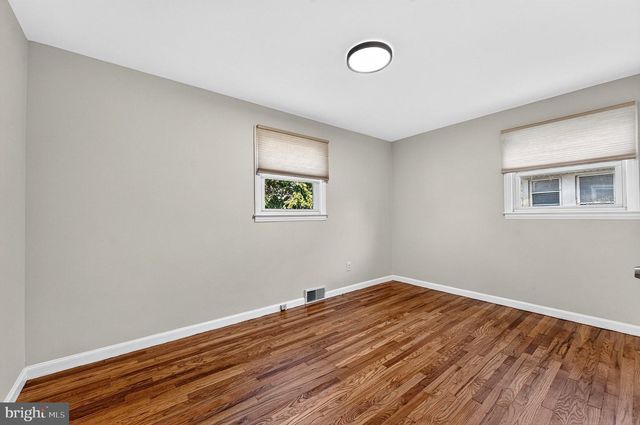 217 E 4TH ST, Florence, NJ 08518