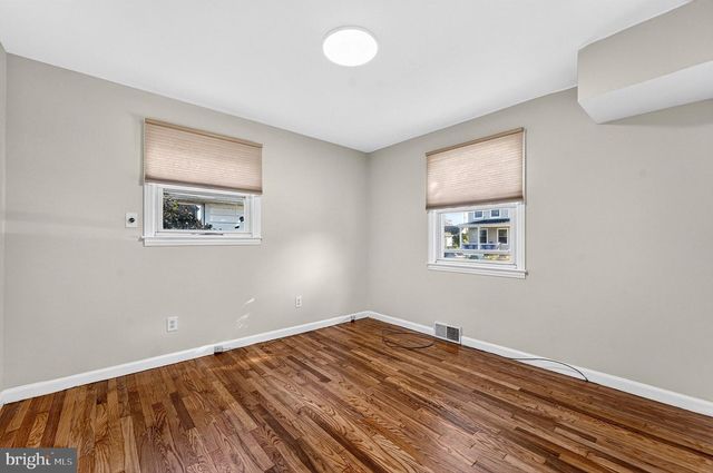 217 E 4TH ST, Florence, NJ 08518