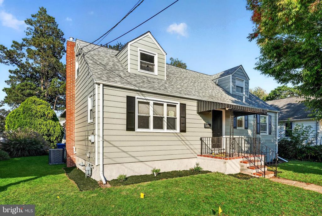 217 E 4TH ST, FLORENCE, NJ 08518 — photo 2