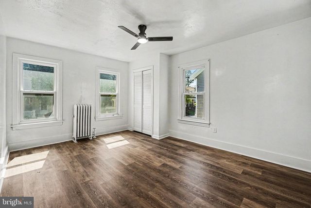 28 N 4TH ST, Halifax, PA 17032