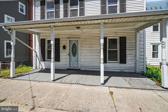 28 N 4TH ST, Halifax, PA 17032