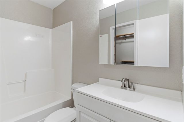 932 & 934 Curtis Avenue, Fayetteville, AR 72701